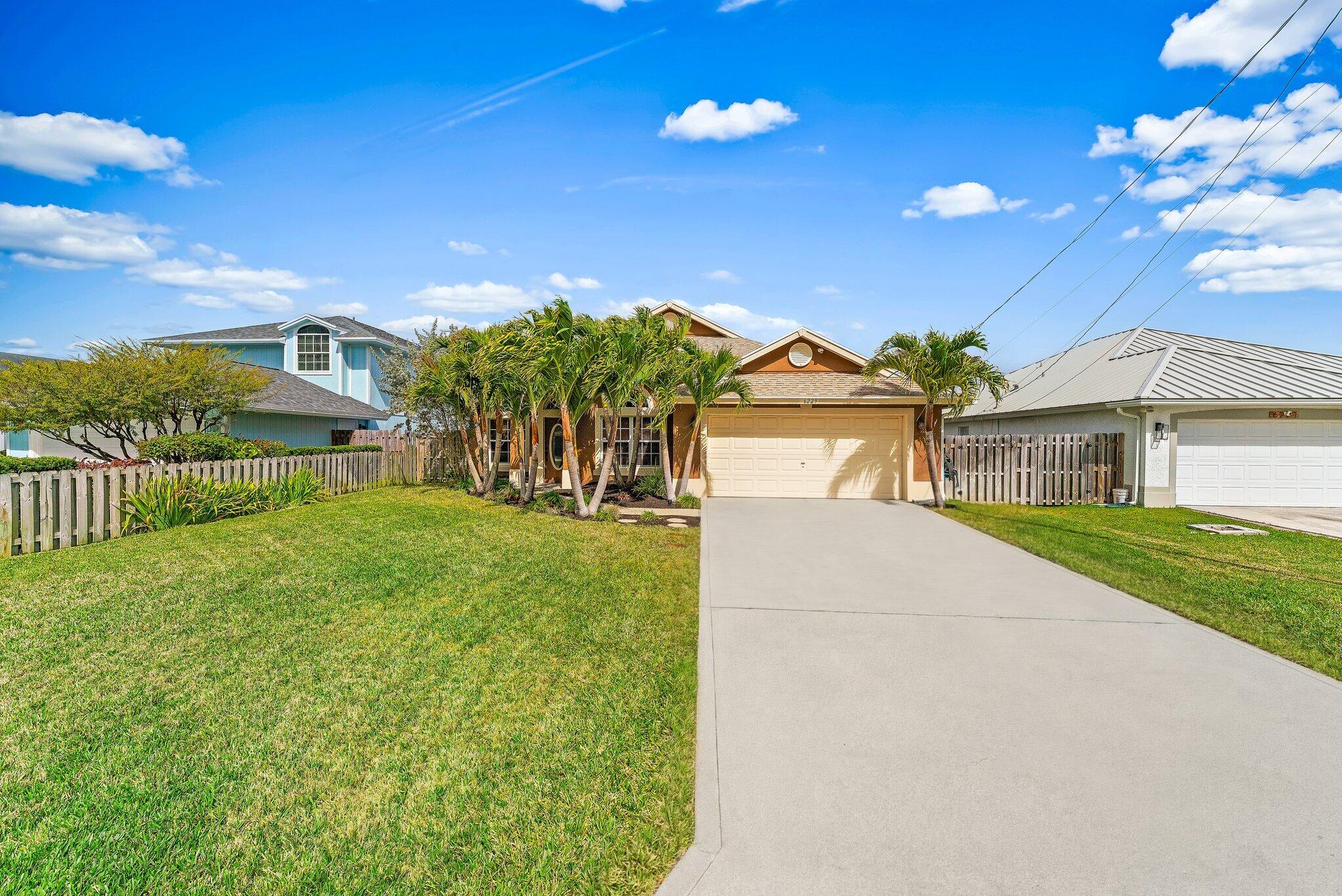 6229 Lucerne Jupiter, FL 33458