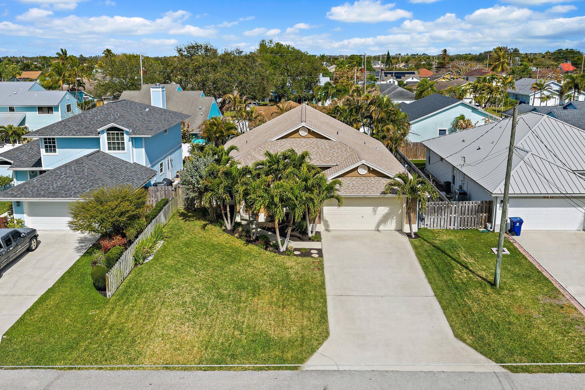 6229 Lucerne Jupiter, FL 33458