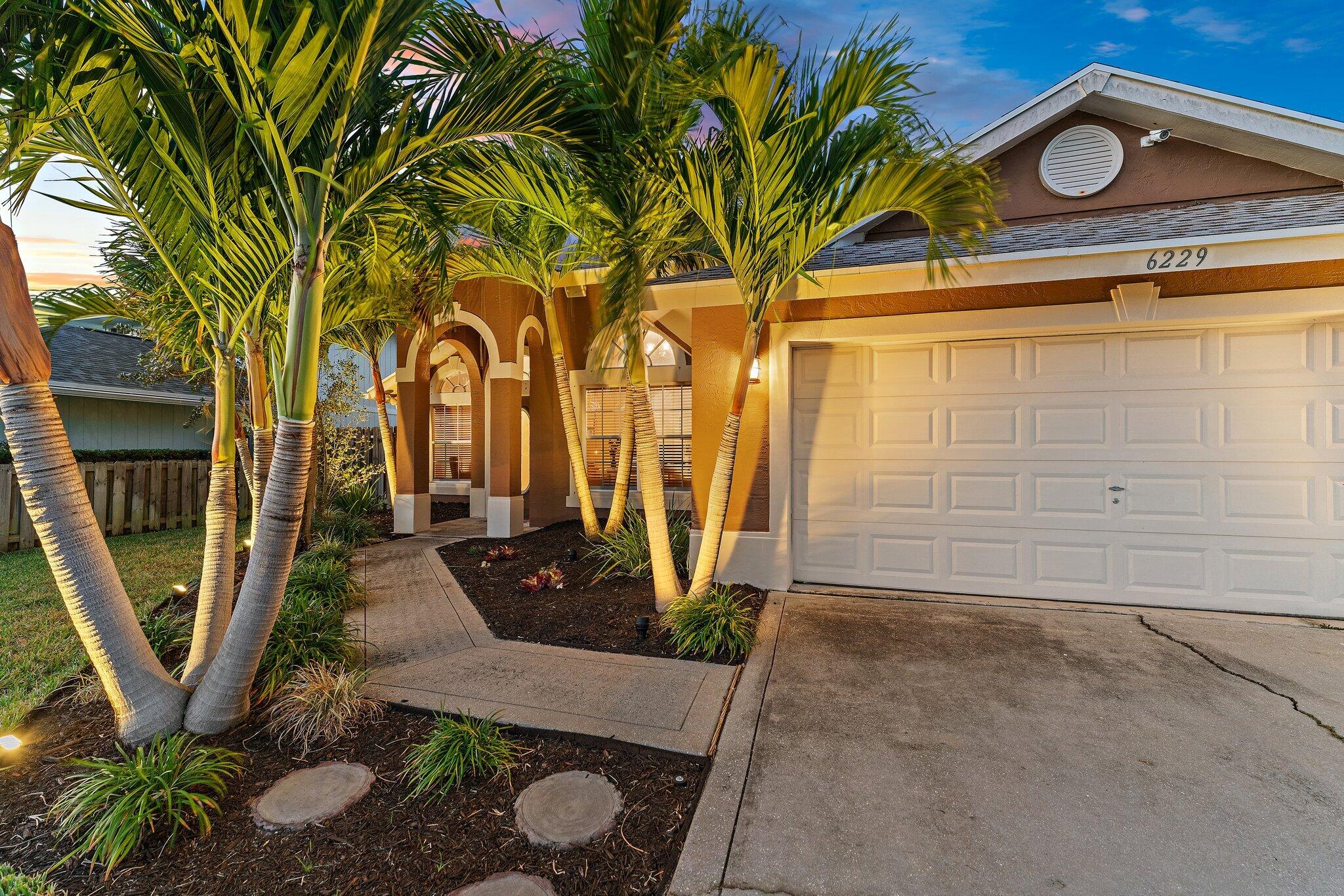 6229 Lucerne Jupiter, FL 33458