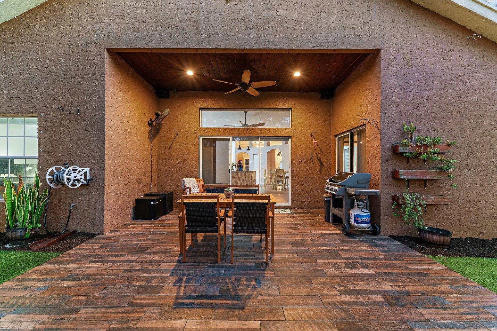 6229 Lucerne Jupiter, FL 33458