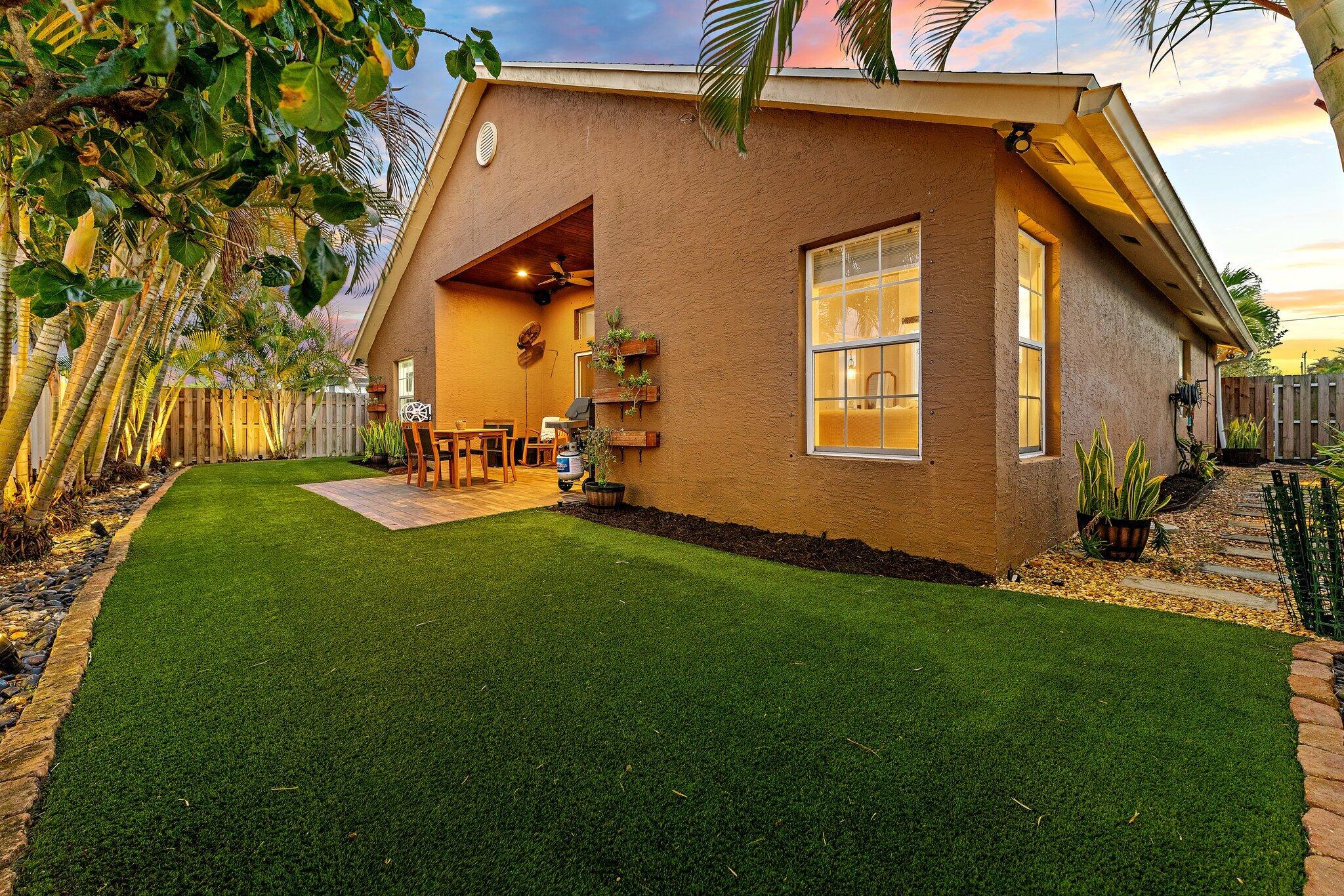 6229 Lucerne Jupiter, FL 33458