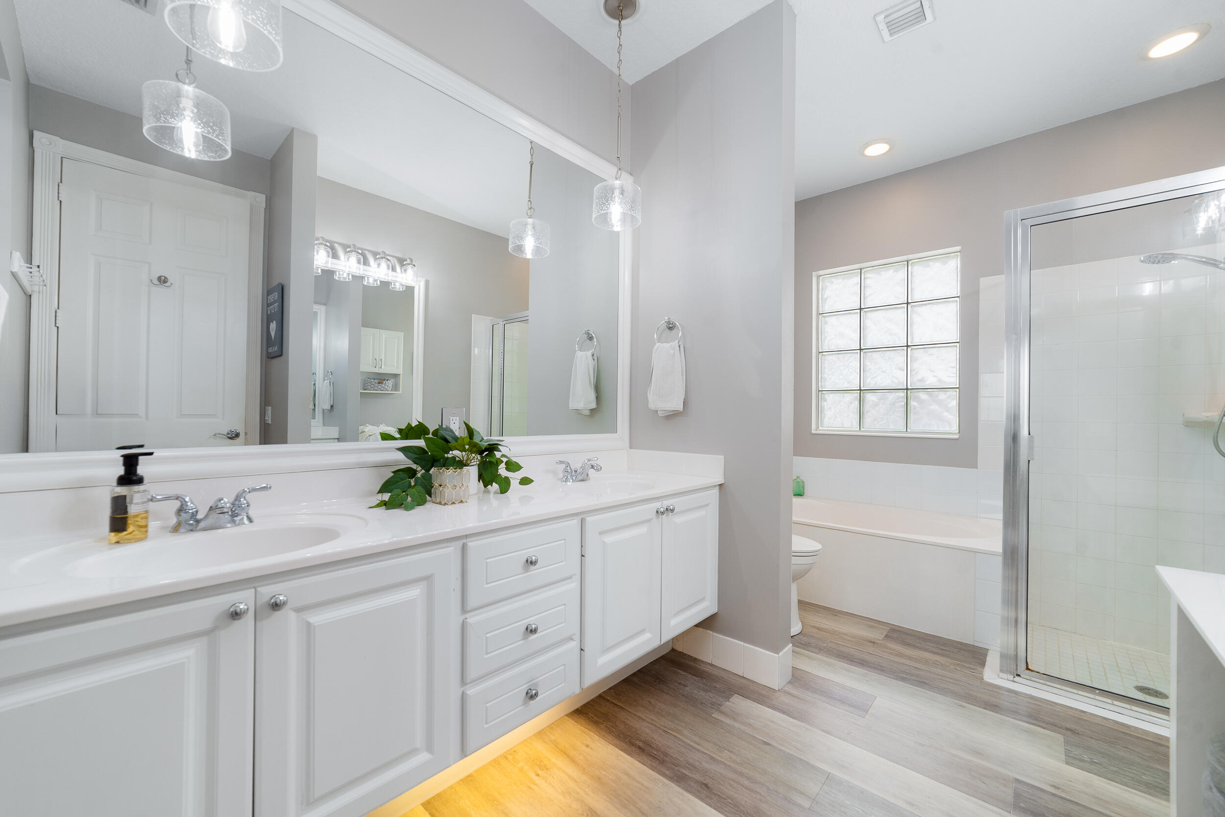 1703 W Community Jupiter, FL 33458