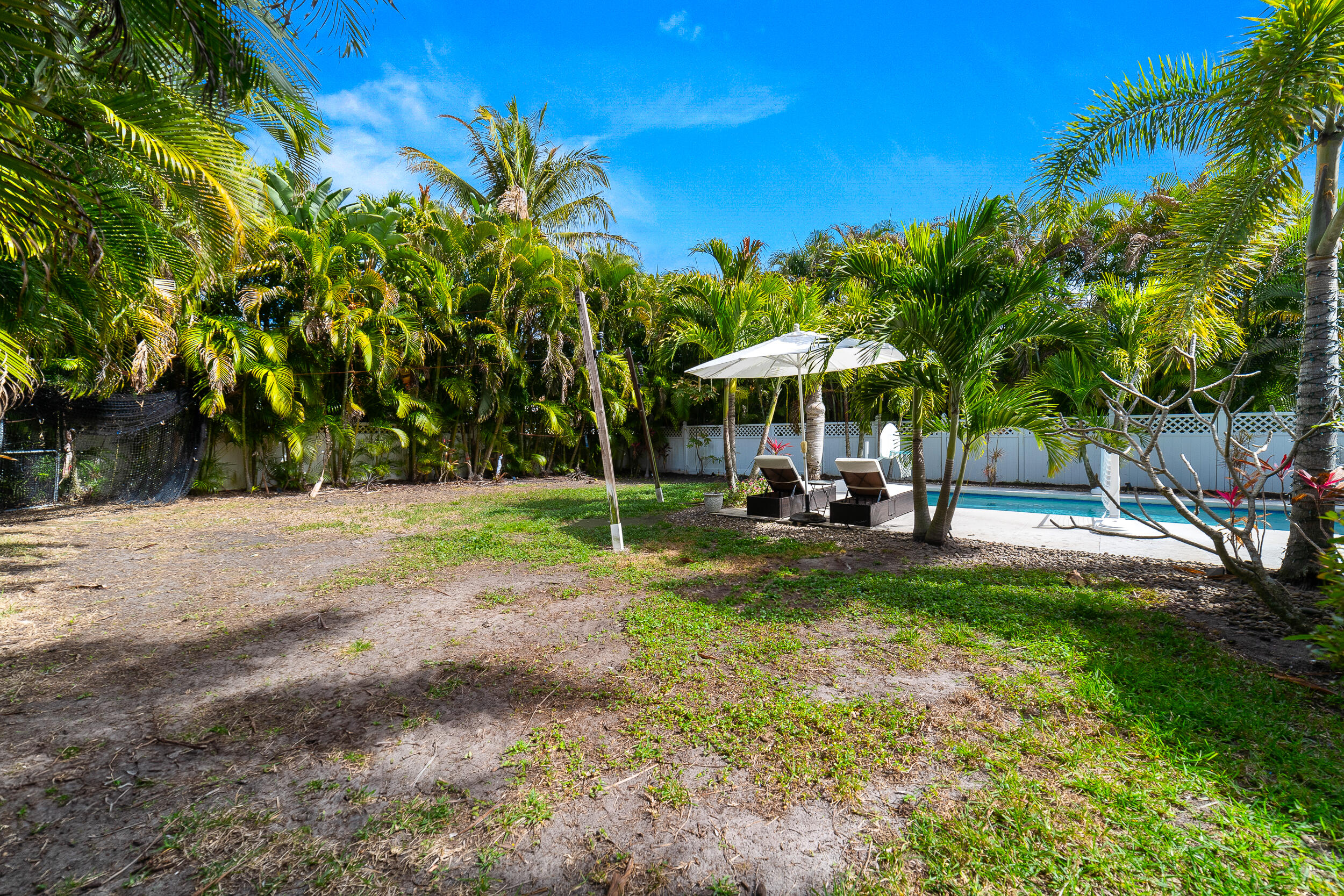 1703 W Community Jupiter, FL 33458