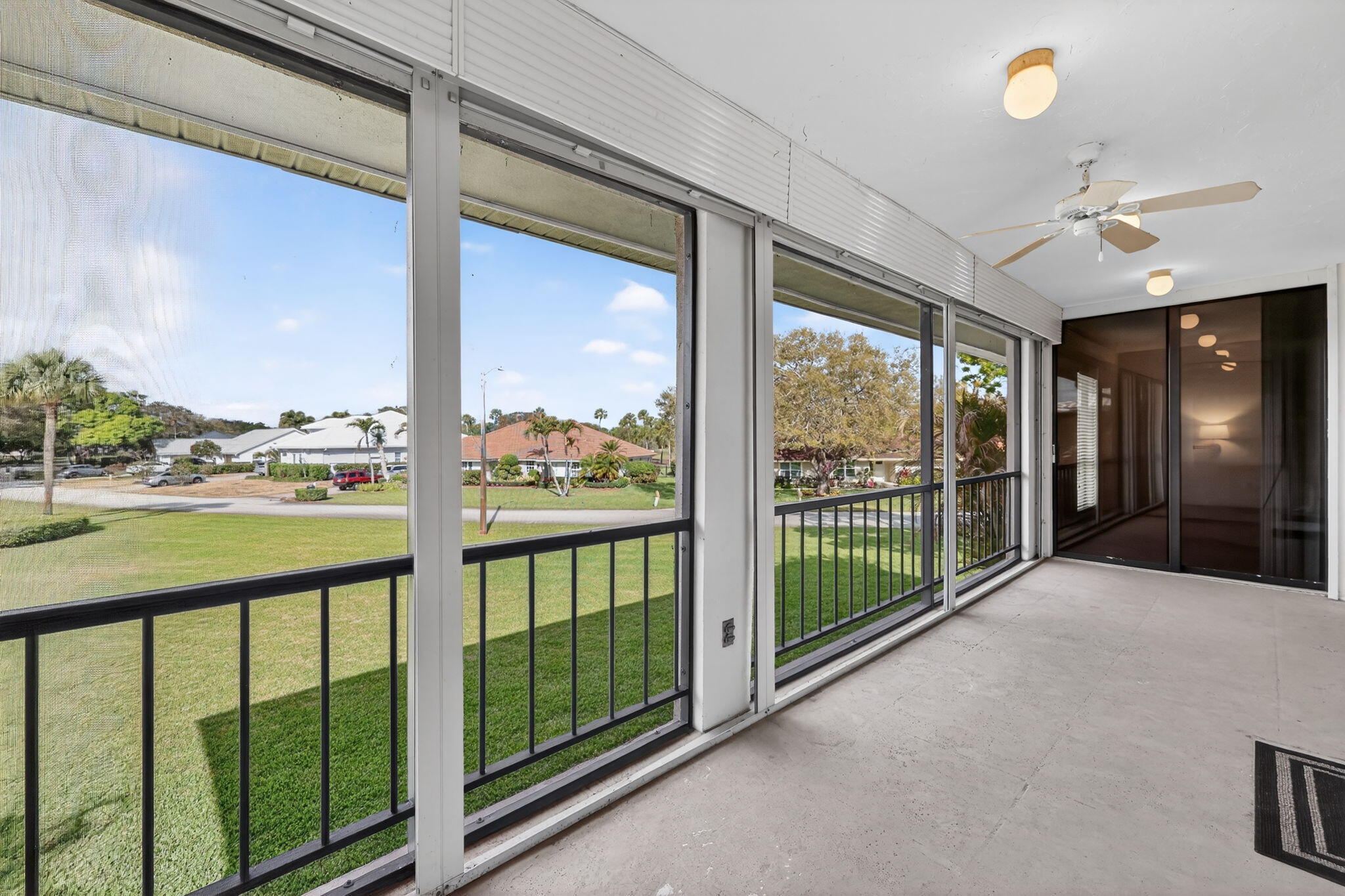 16 SE Turtle Crk #E Jupiter, FL 33469