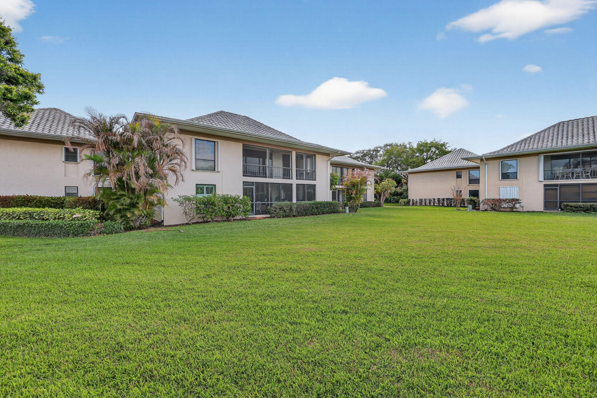 16 SE Turtle Crk #E Jupiter, FL 33469