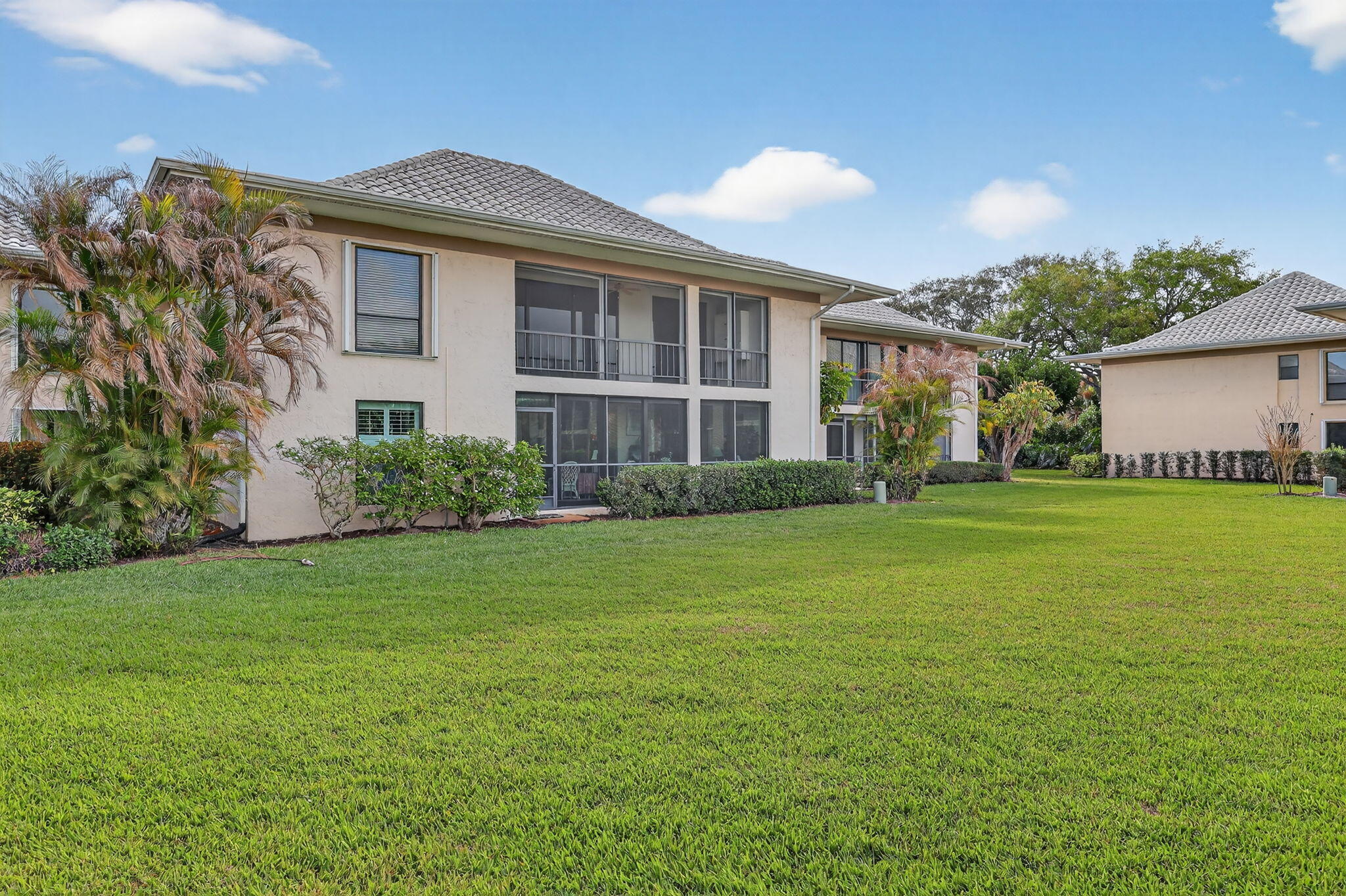 16 SE Turtle Crk #E Jupiter, FL 33469