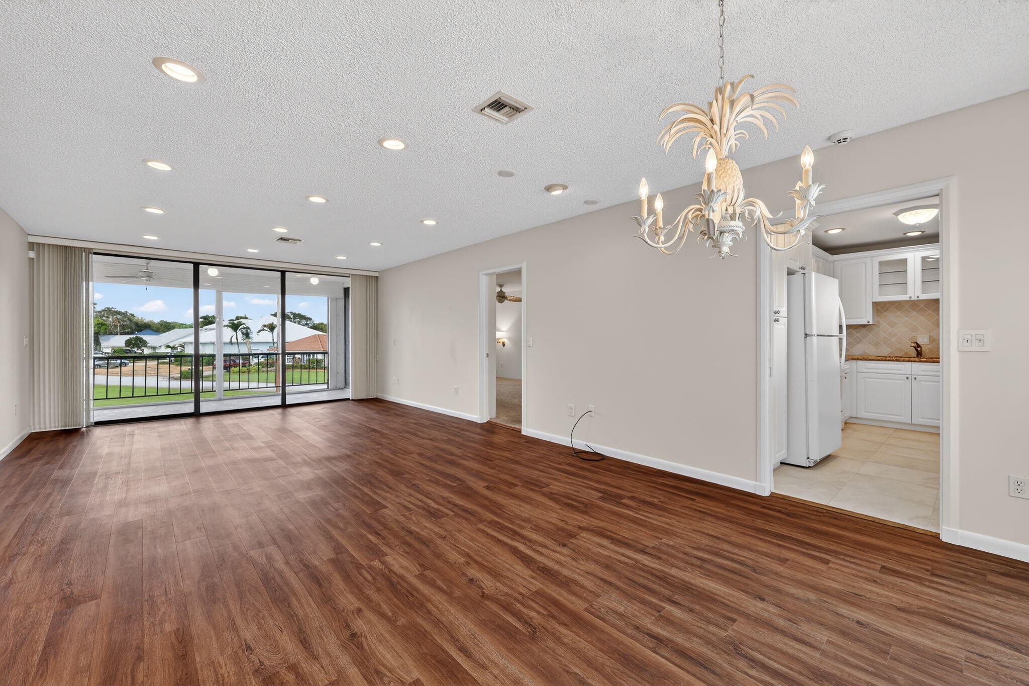 16 SE Turtle Crk #E Jupiter, FL 33469