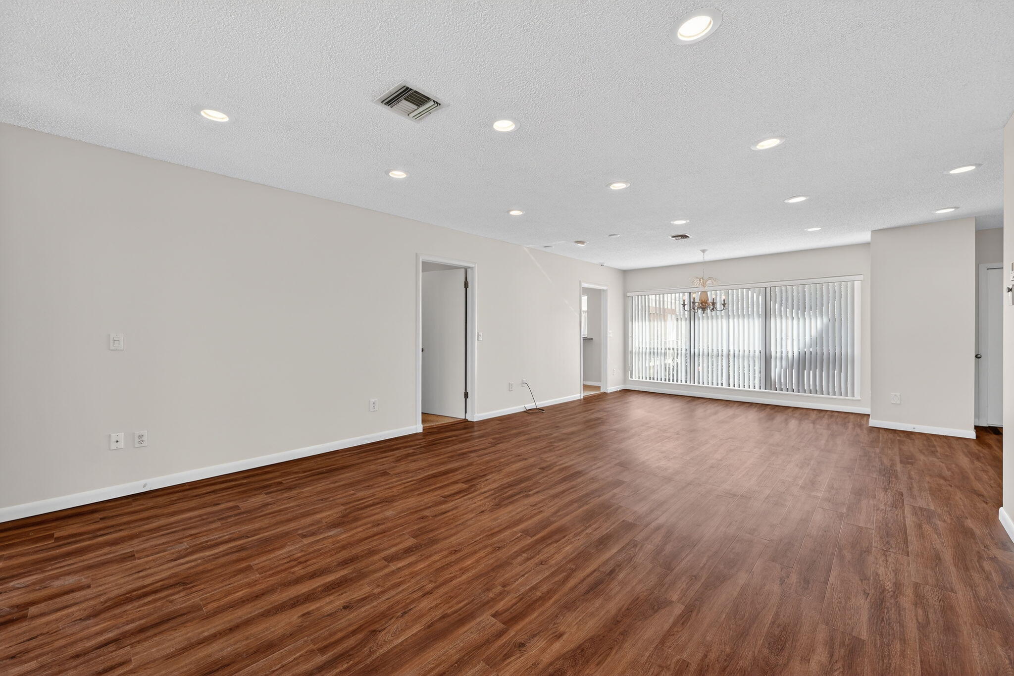 16 SE Turtle Crk #E Jupiter, FL 33469