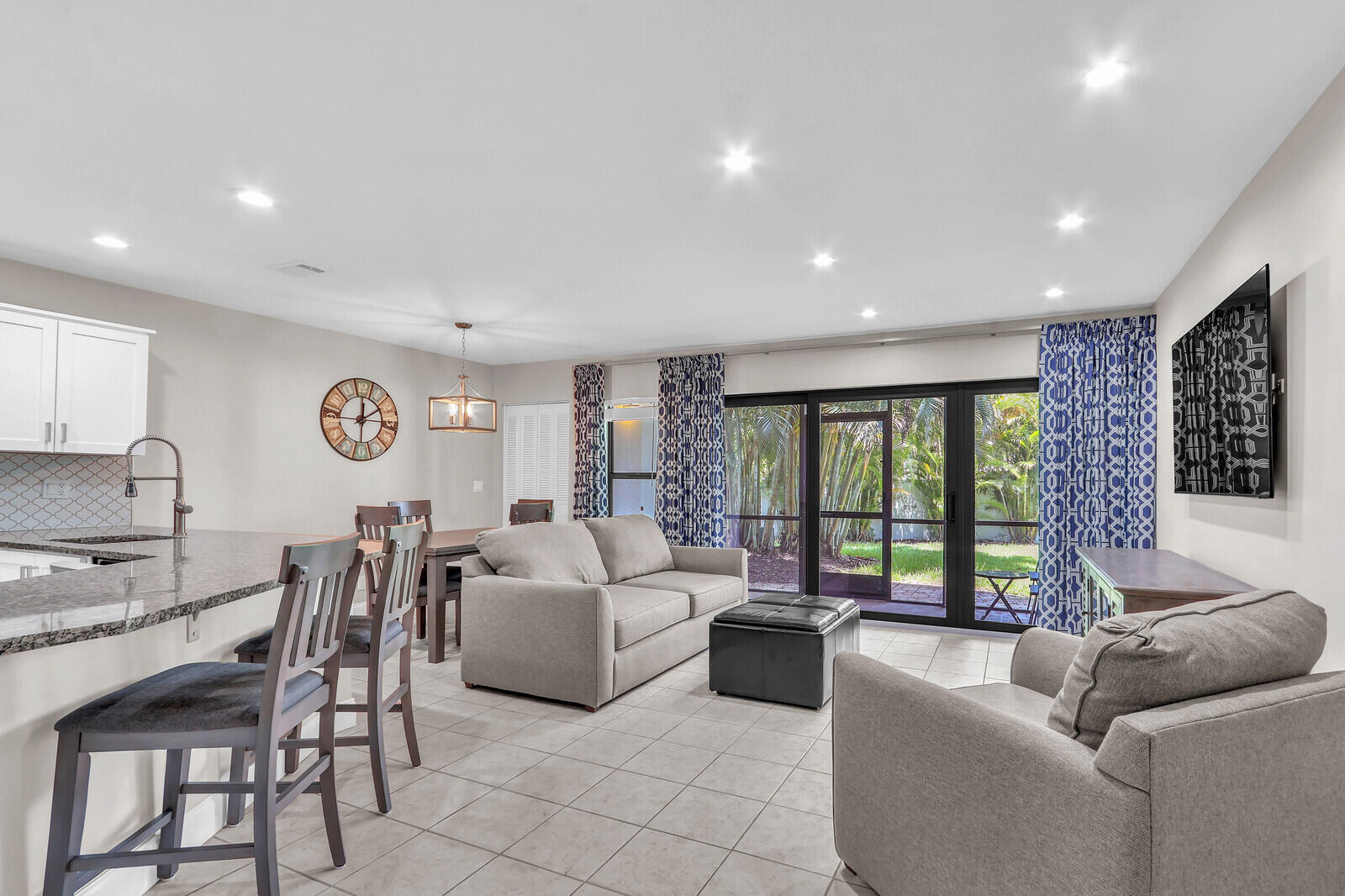 1605 S Us Hwy 1 #106v5