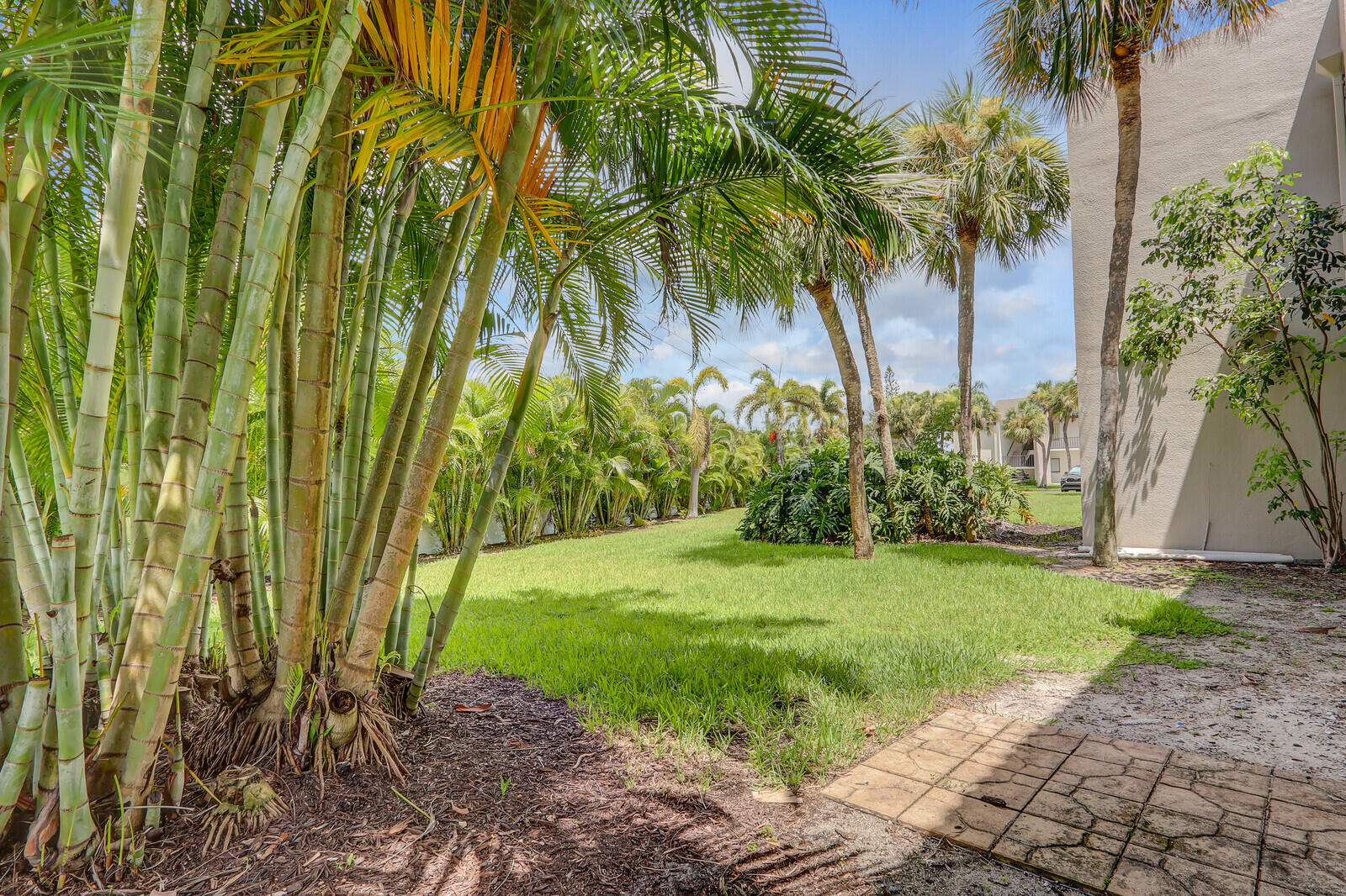 1605 S Us Hwy 1 #106v5 Jupiter, FL 33477