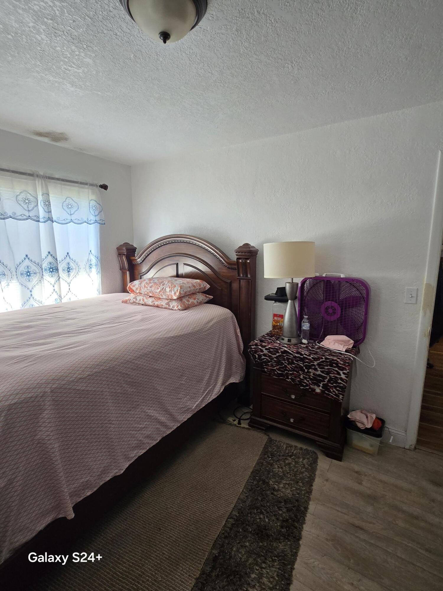 4258 Coconut Lake Worth, FL 33461