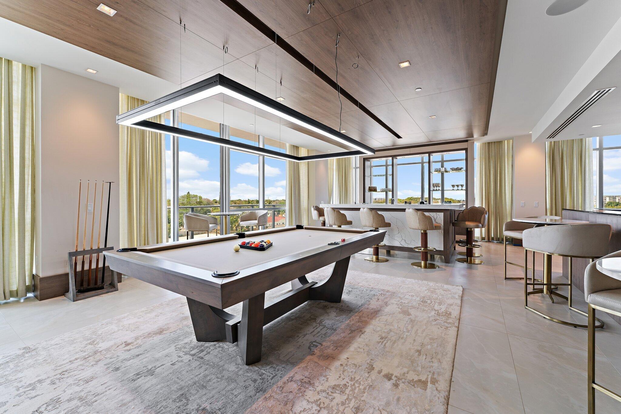 220 Lake Shr #1219 Lake Park, FL 33403