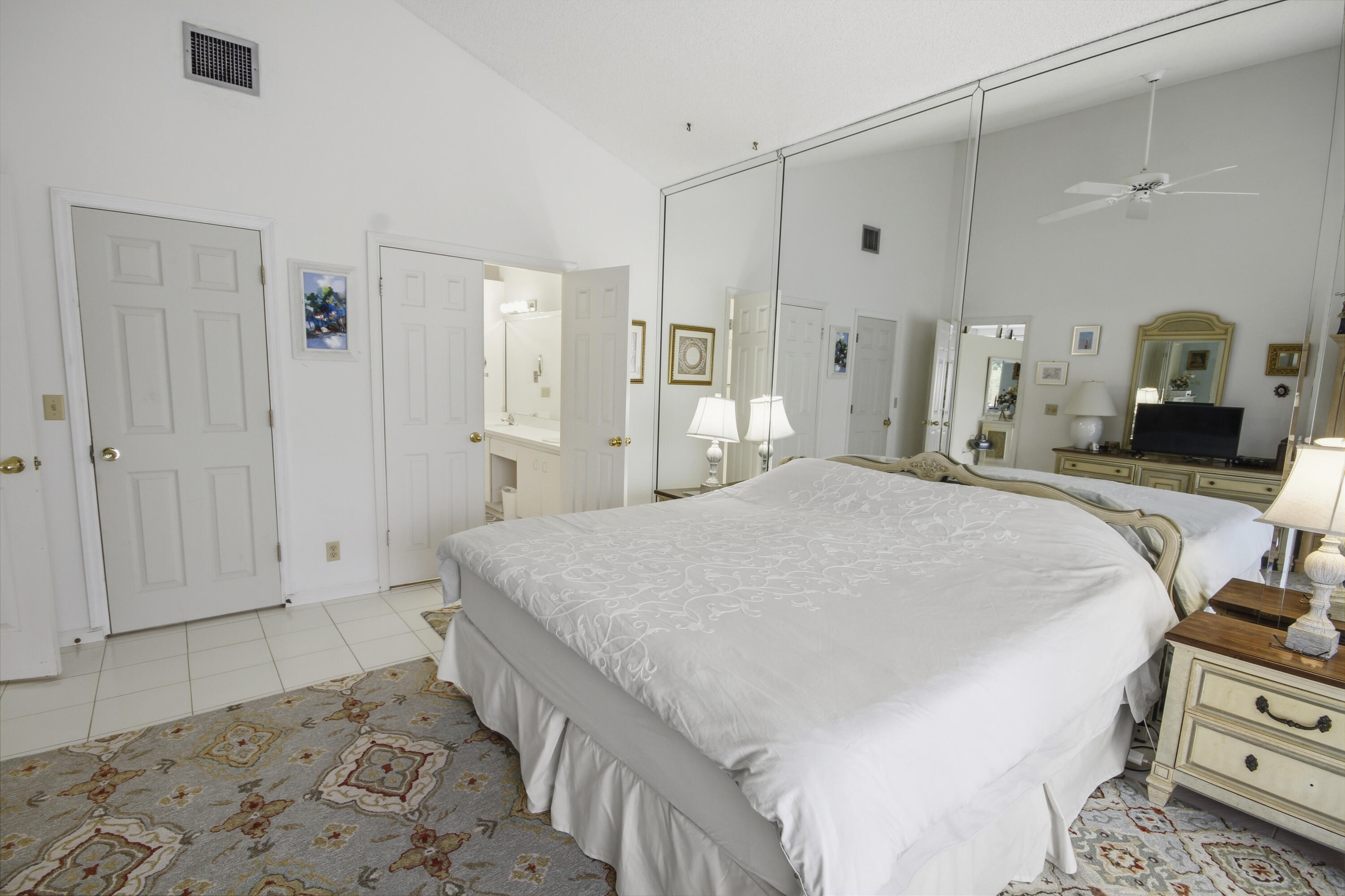 7660 Kings Ride Boynton Beach, FL 33436