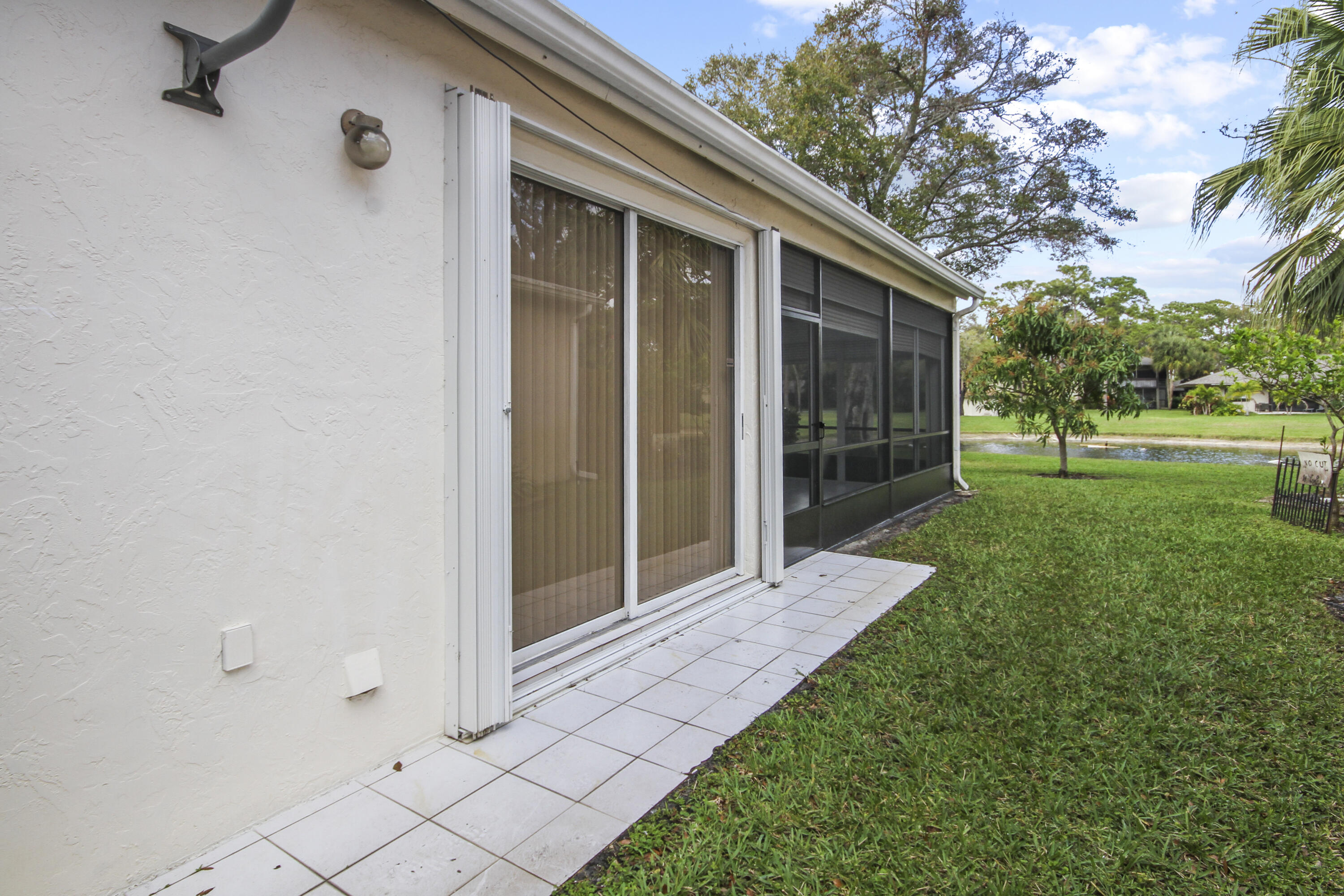 7660 Kings Ride Boynton Beach, FL 33436