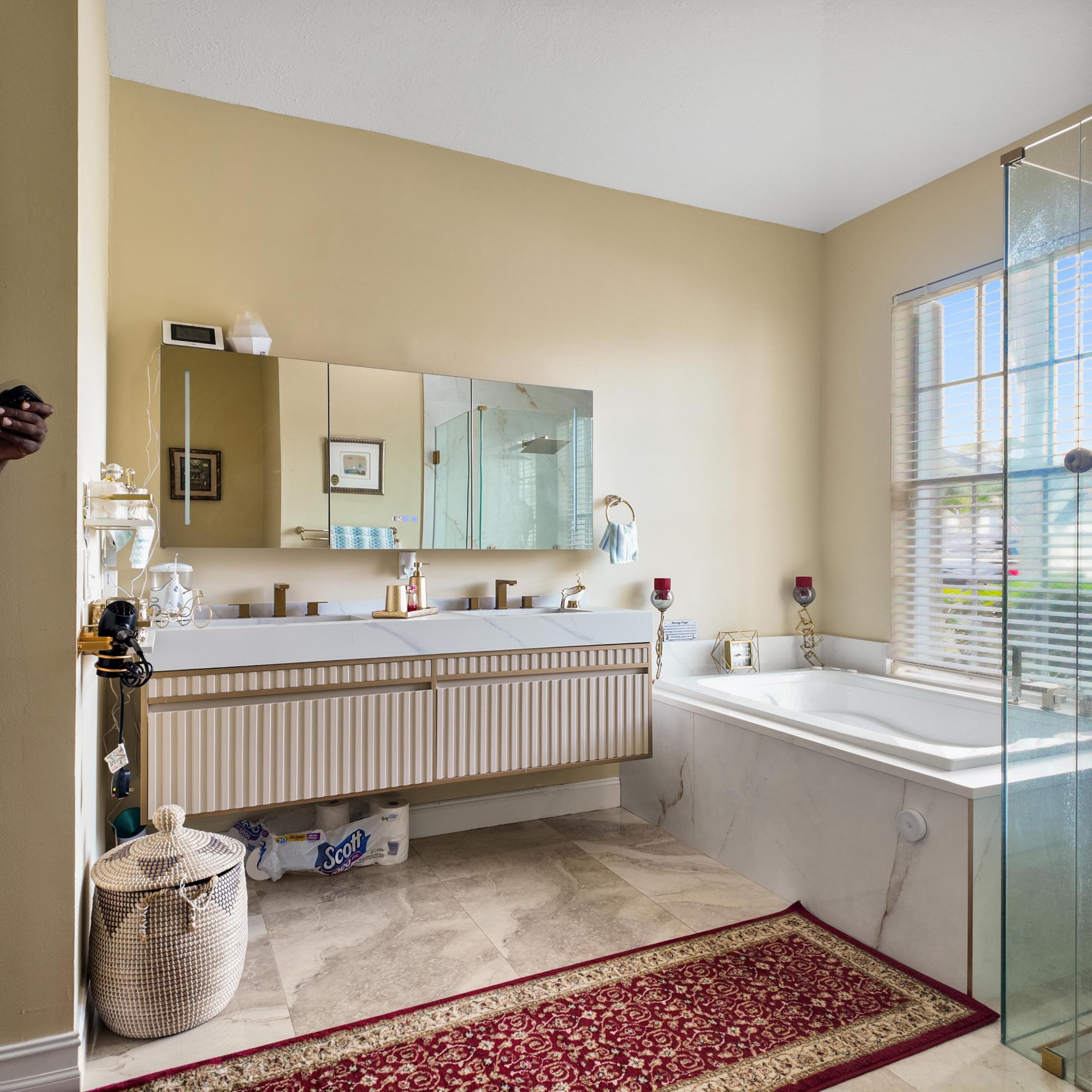 250 Button Bush Wellington, FL 33414