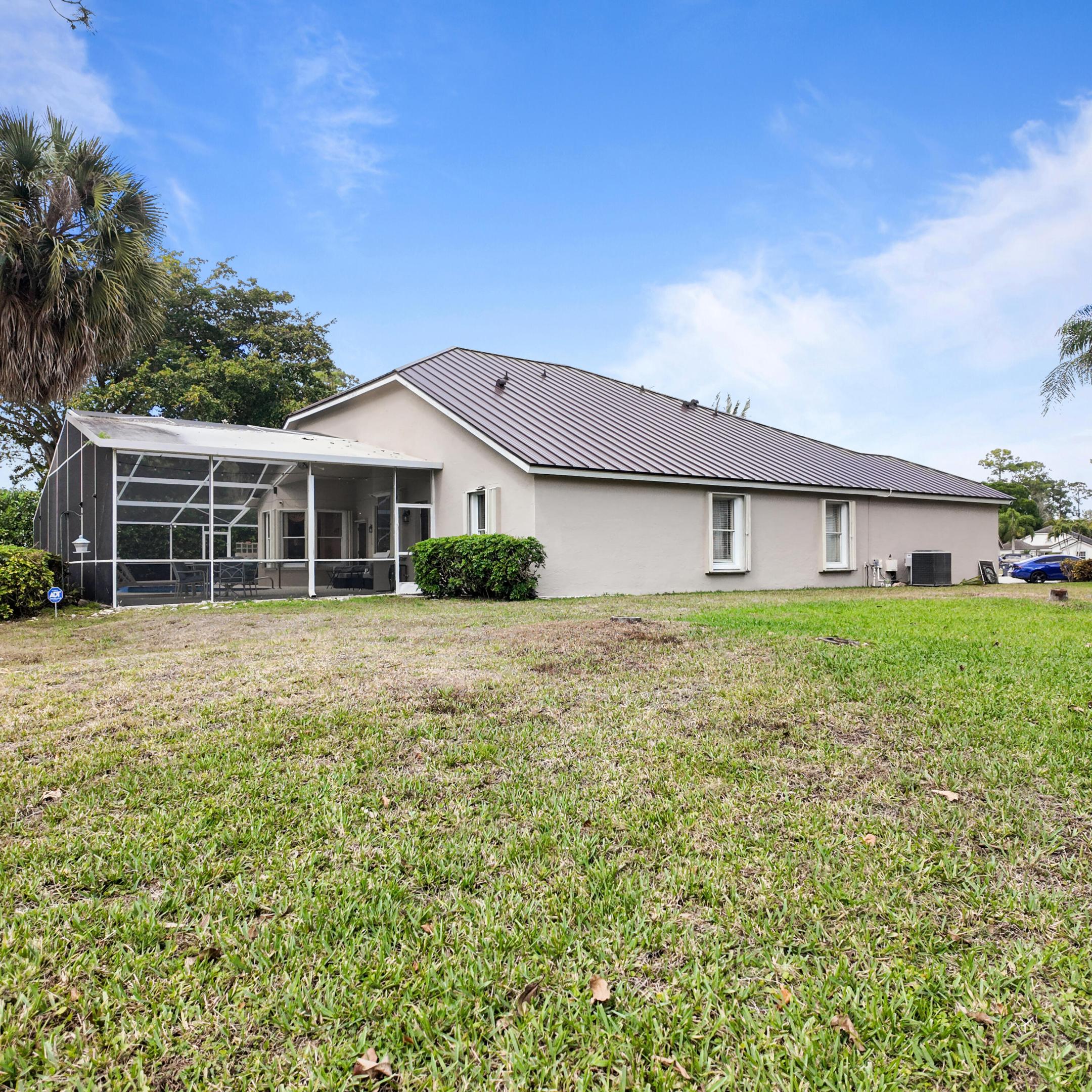 250 Button Bush Wellington, FL 33414