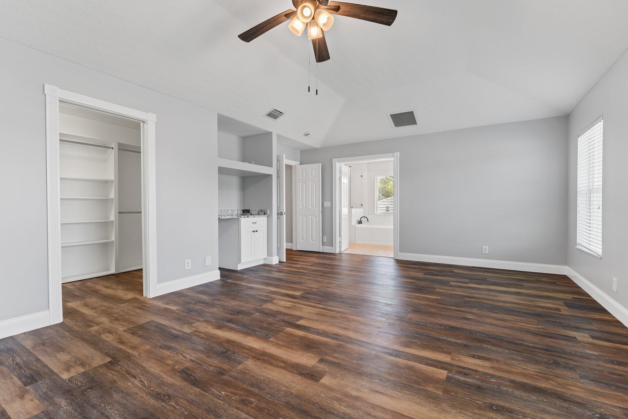 1019 Egret Jupiter, FL 33458