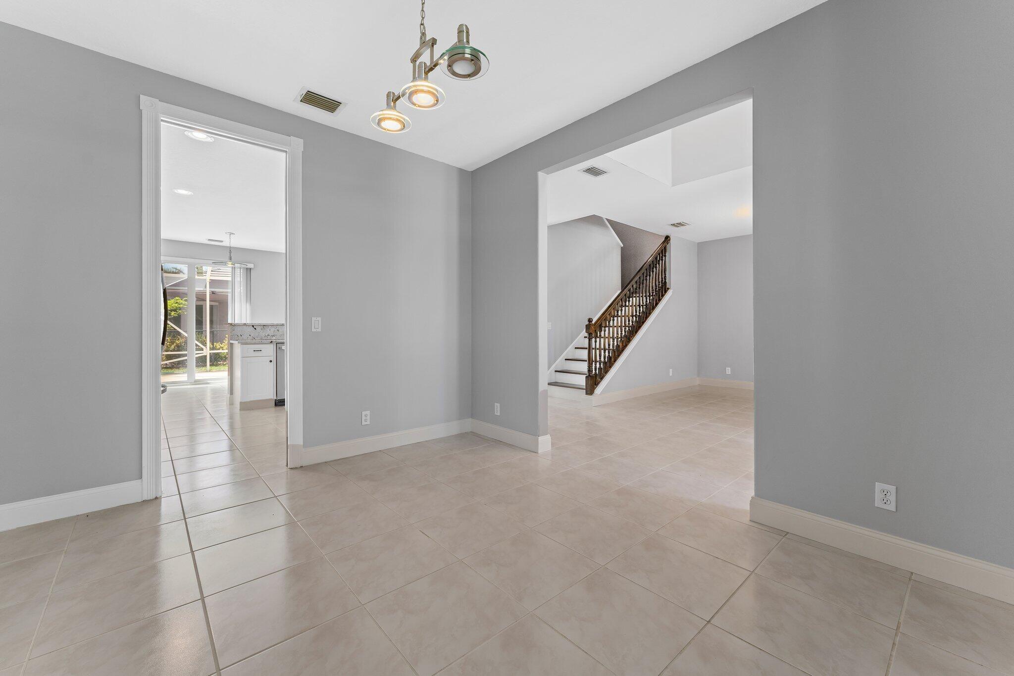 1019 Egret Jupiter, FL 33458