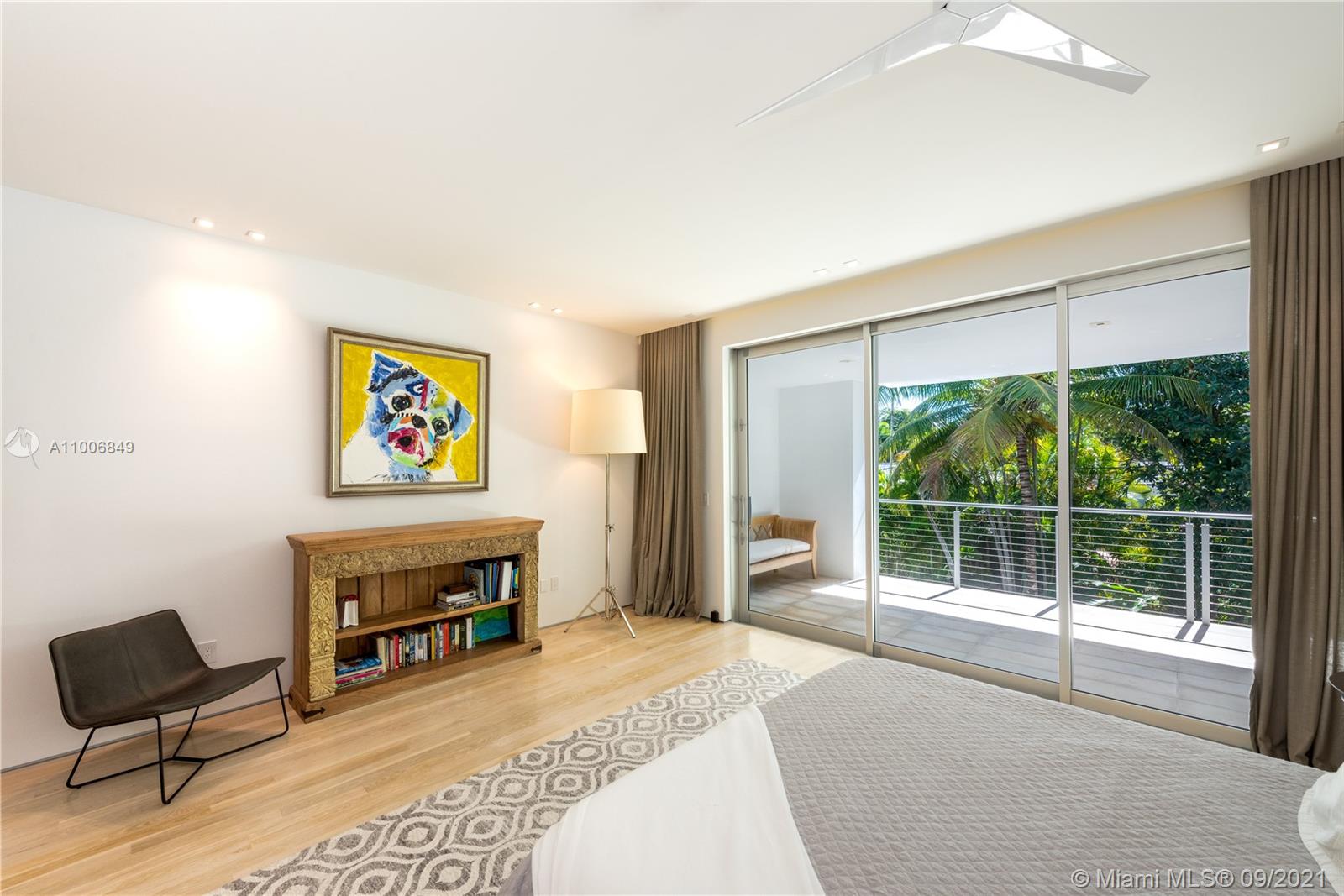 30 Bay Heights Dr Miami, FL 33133