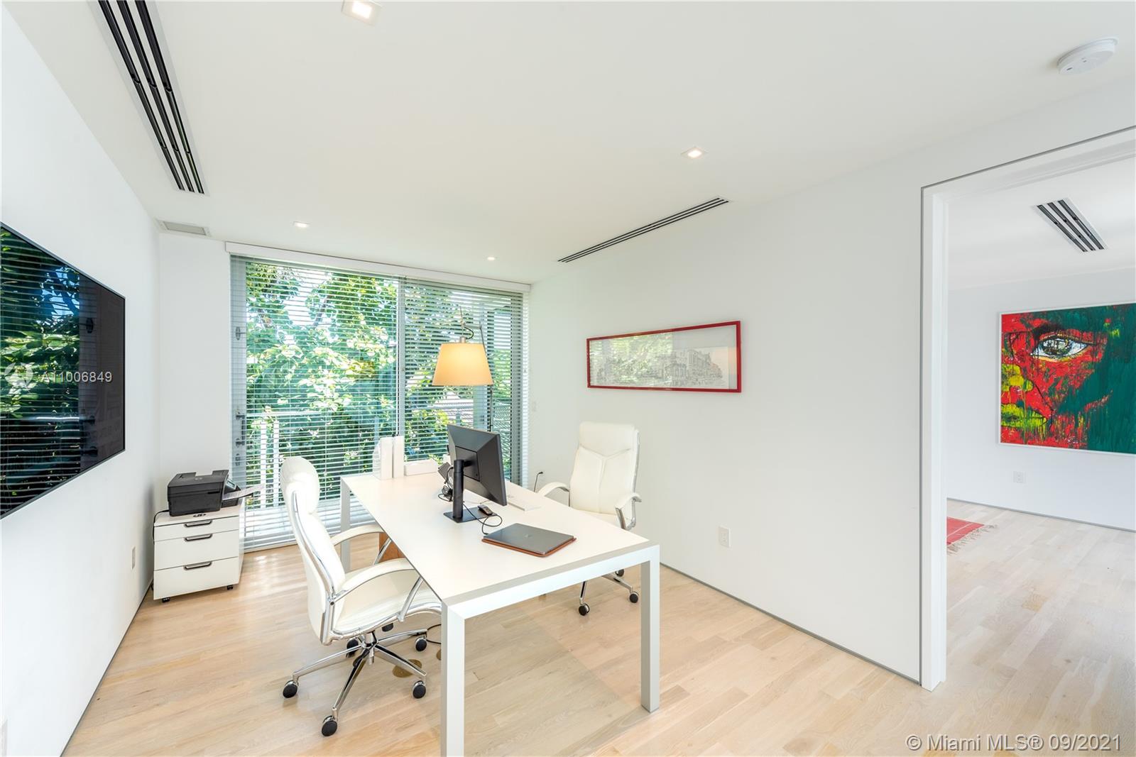 30 Bay Heights Dr Miami, FL 33133