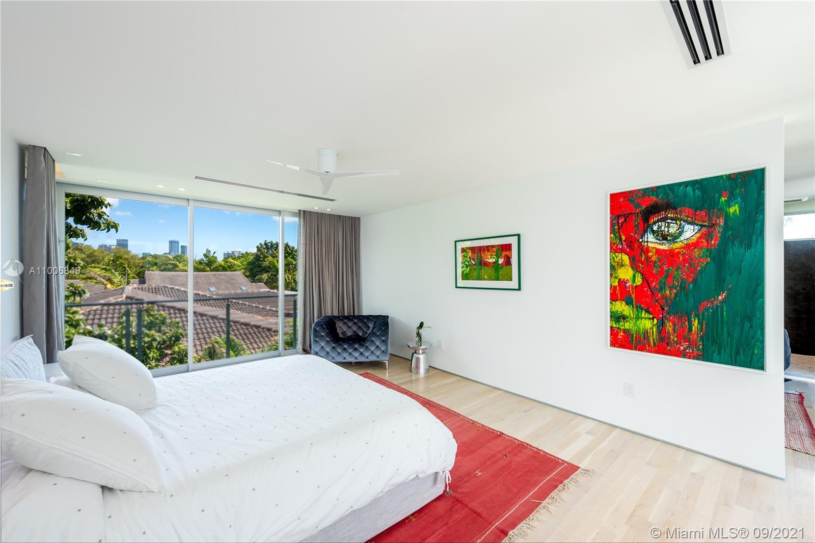 30 Bay Heights Dr Miami, FL 33133