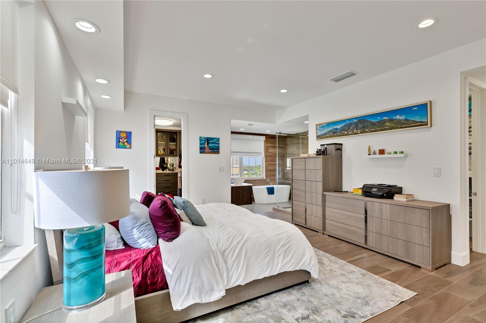 37 Majorca Ave #501 Coral Gables, FL 33134