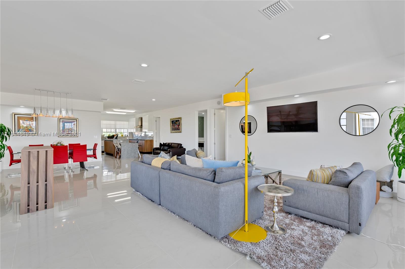 37 Majorca Ave #501 Coral Gables, FL 33134