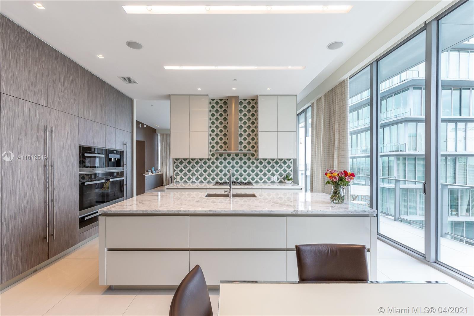 2669 S Bayshore Dr #1501N Miami, FL 33133