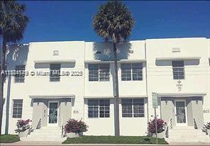 Casa de Condomínio