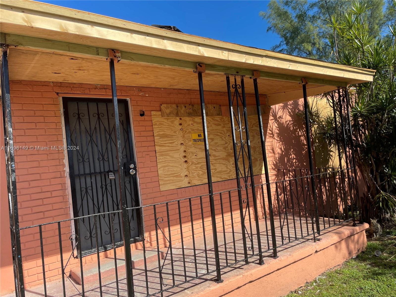 Duplex / Quad Plex / Triplex