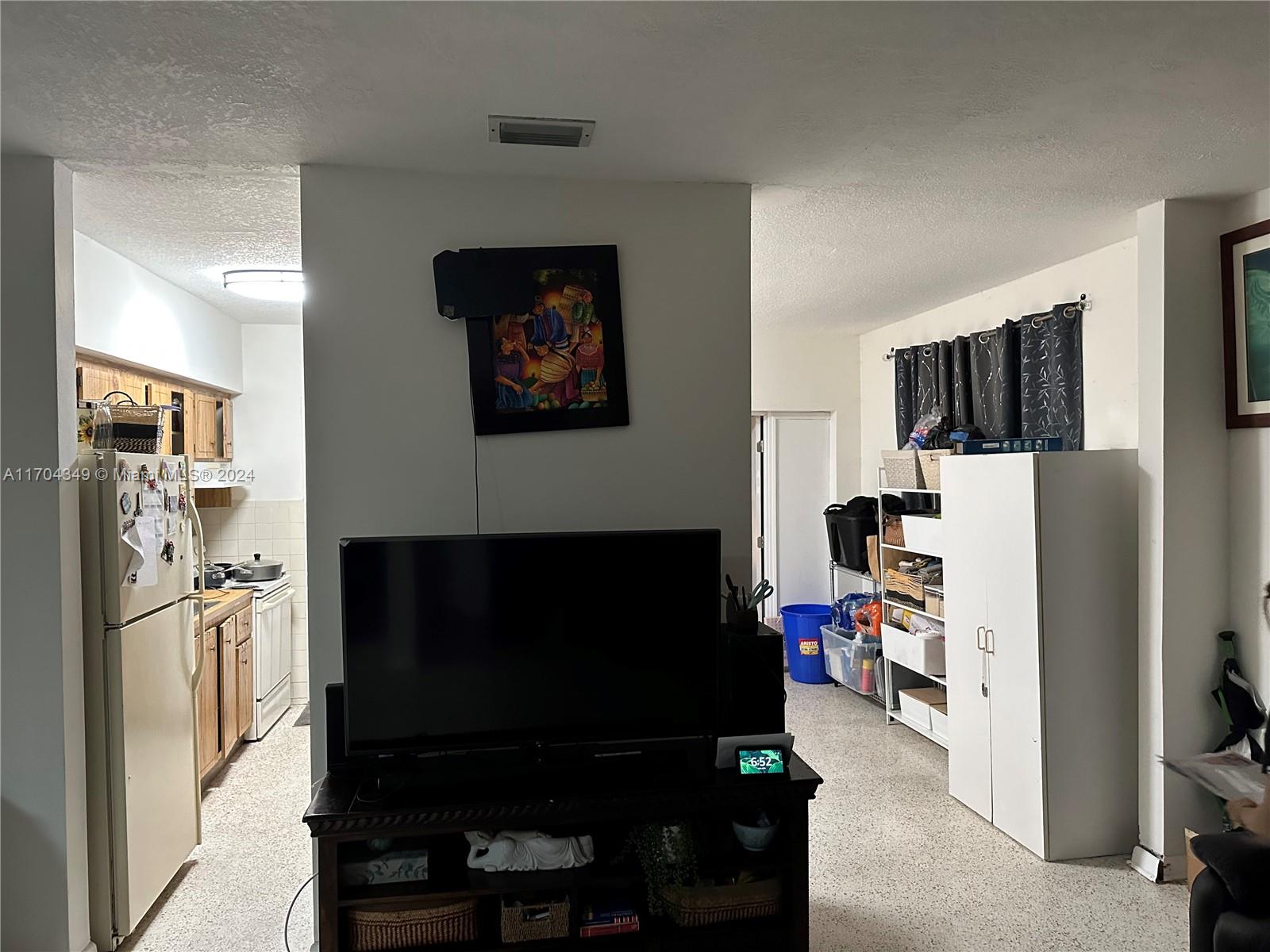 1838 NW 18th St,Miami, FL 33125