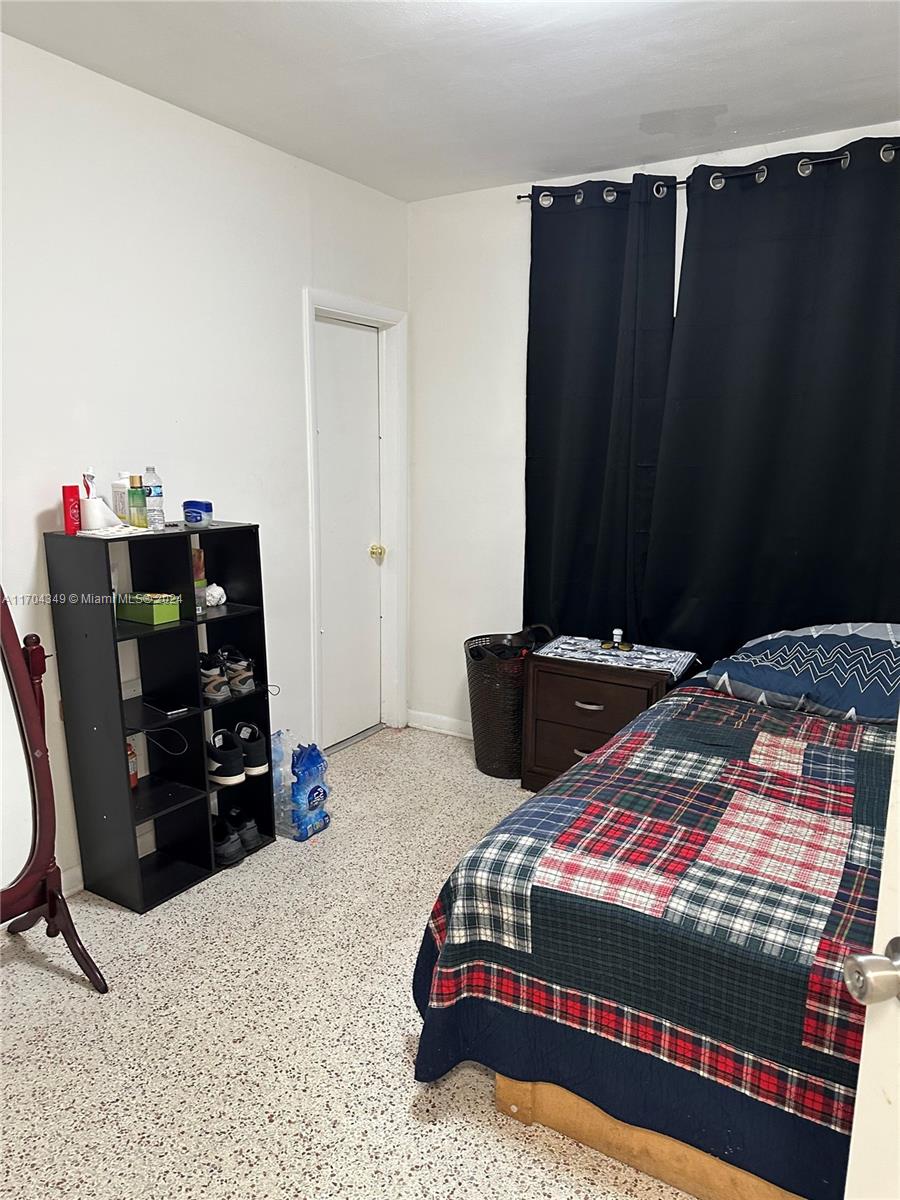 1838 NW 18th St,Miami, FL 33125