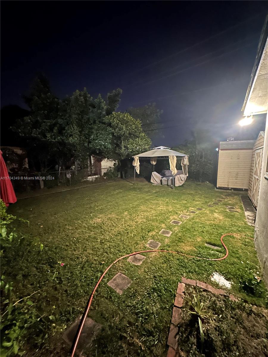 1838 NW 18th St,Miami, FL 33125