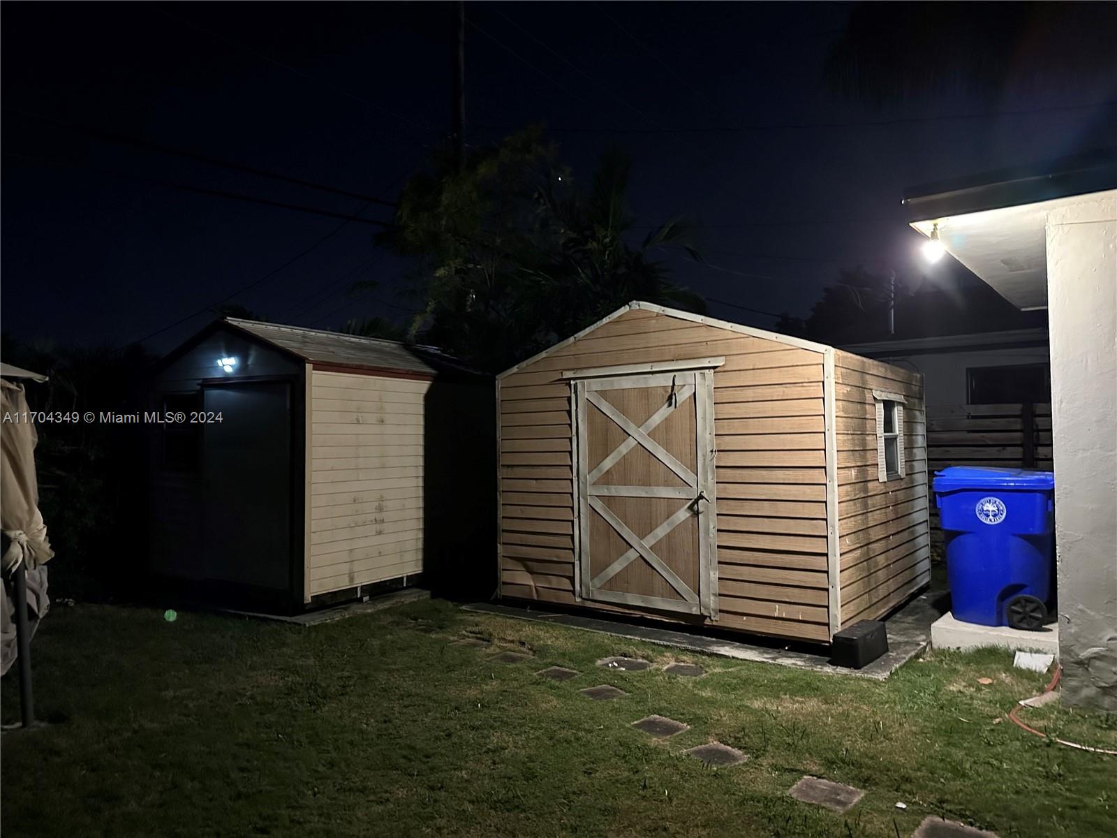 1838 NW 18th St,Miami, FL 33125