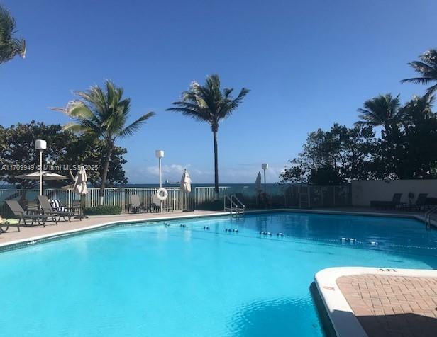 image Shore Club Condo30