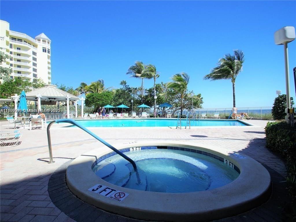 image Shore Club Condo31