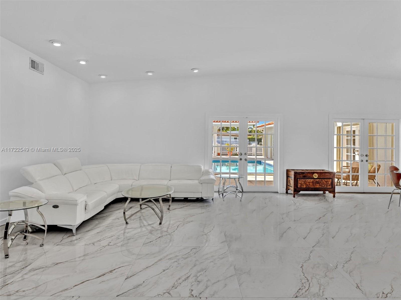 12904 Banyan Rd North Miami, FL 33181