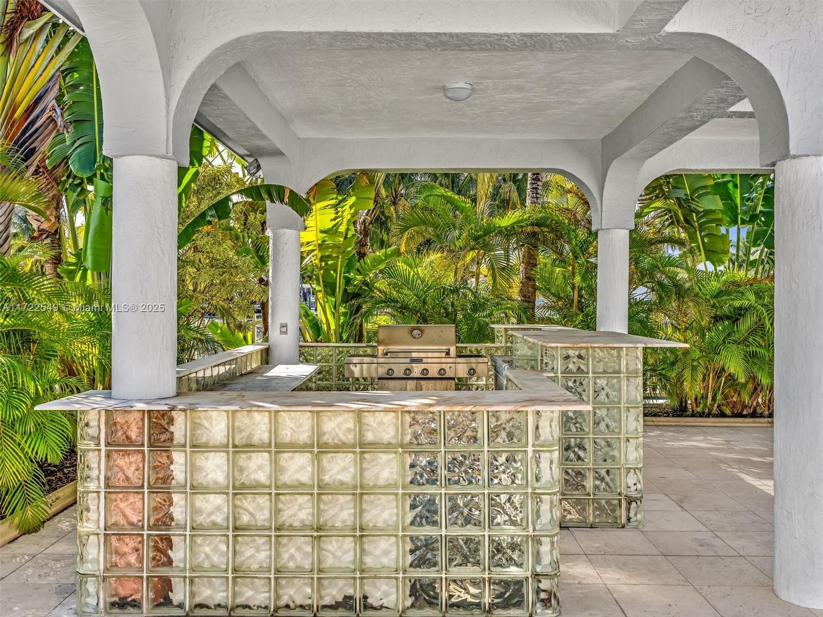 12904 Banyan Rd North Miami, FL 33181