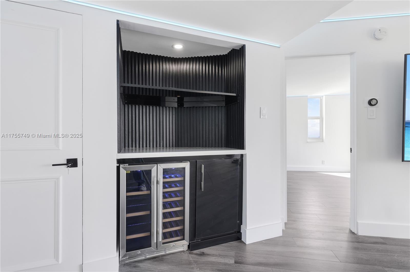 5420 N Ocean Dr #504 Singer Island, FL 33404