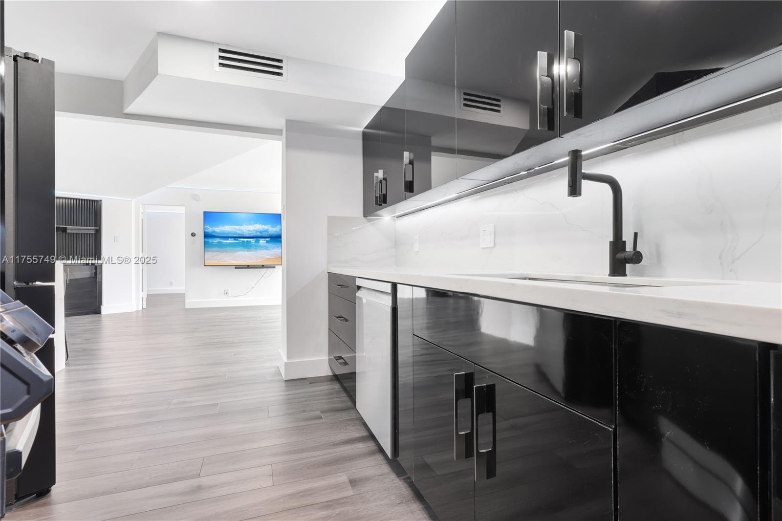 5420 N Ocean Dr #504 Singer Island, FL 33404