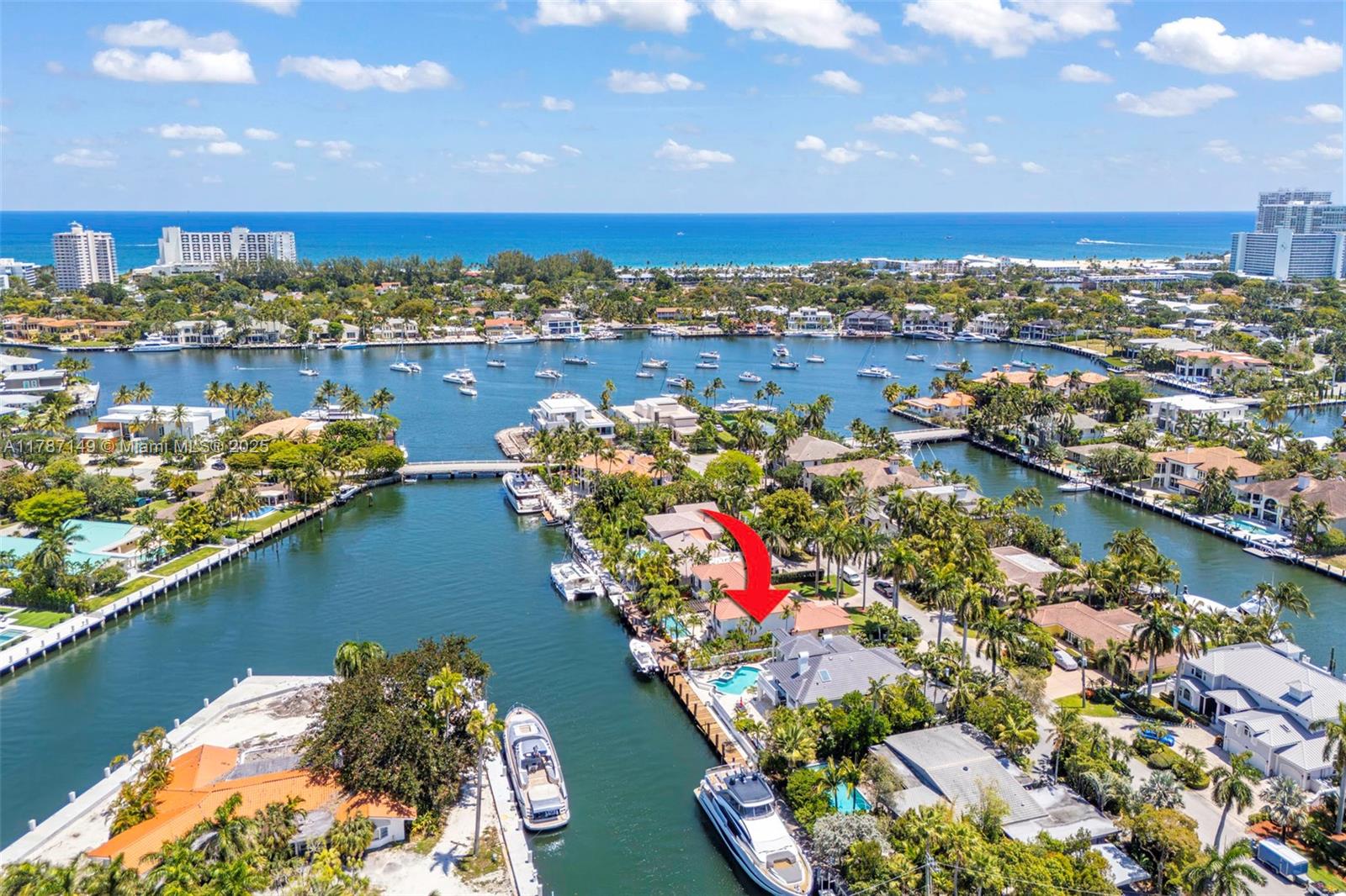 2561 Lucille Dr Fort Lauderdale, FL 33316