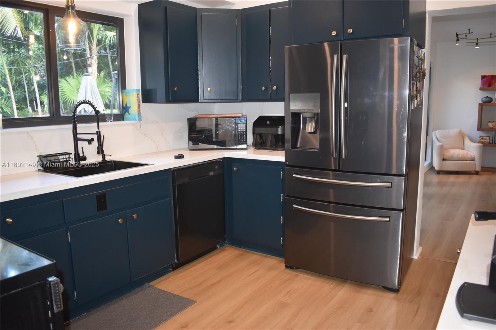 465 NE 52nd St Miami, FL 33137