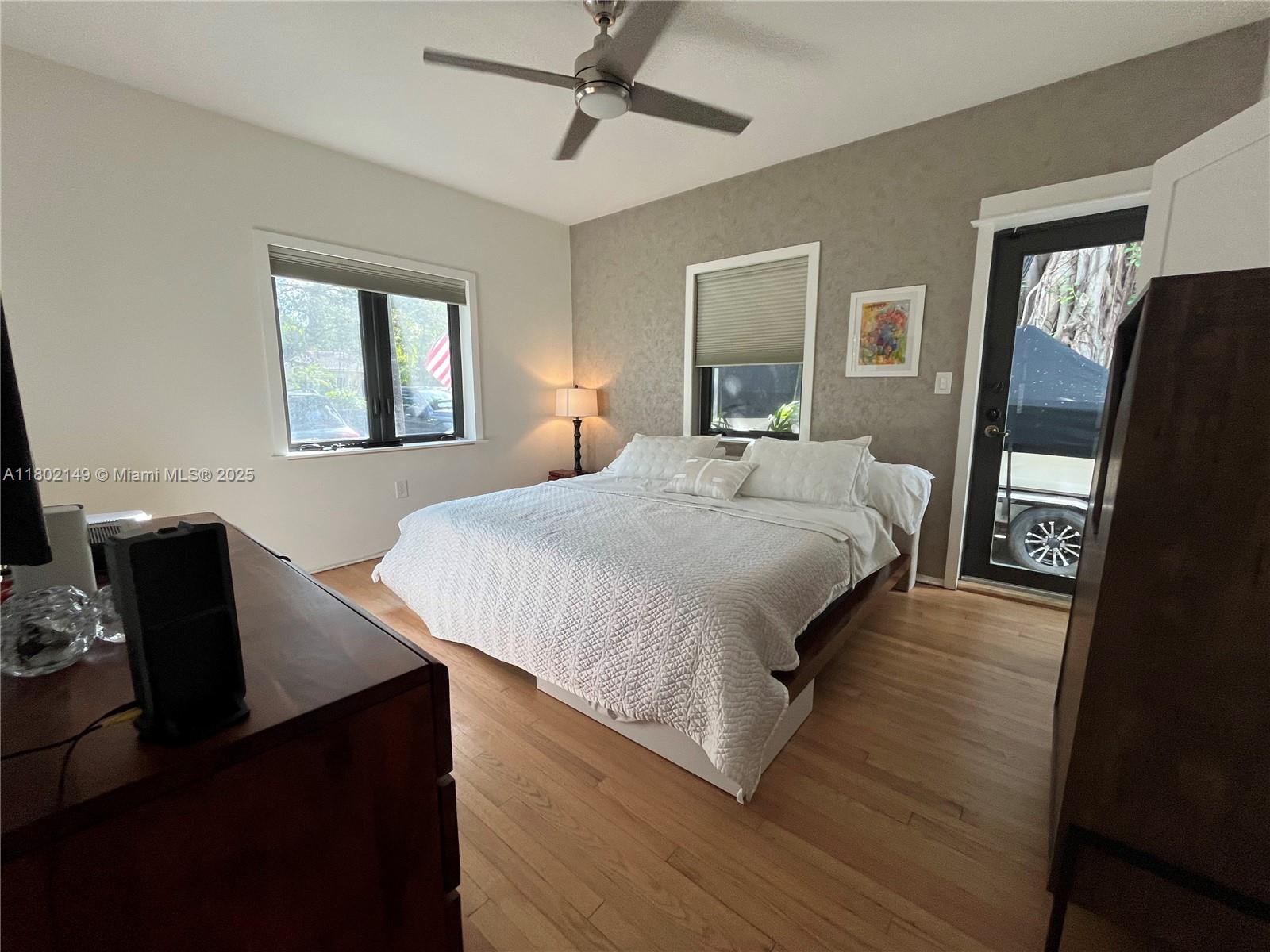 465 NE 52nd St Miami, FL 33137