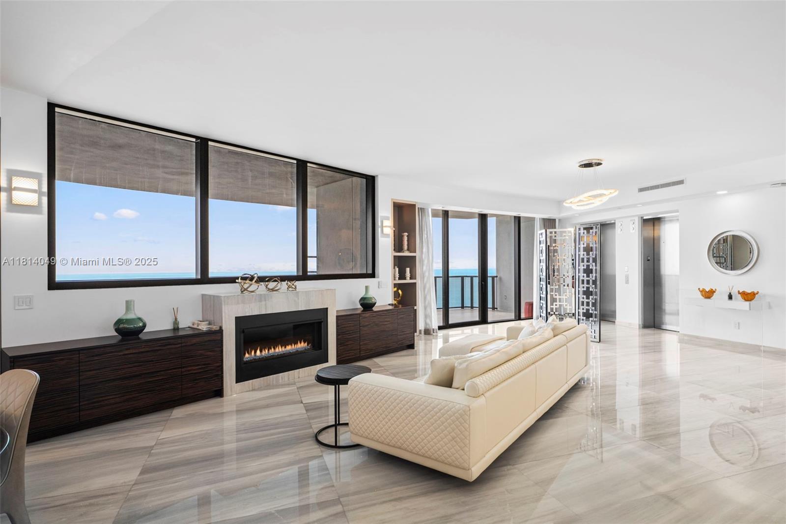 image The Porsche Design Tower4