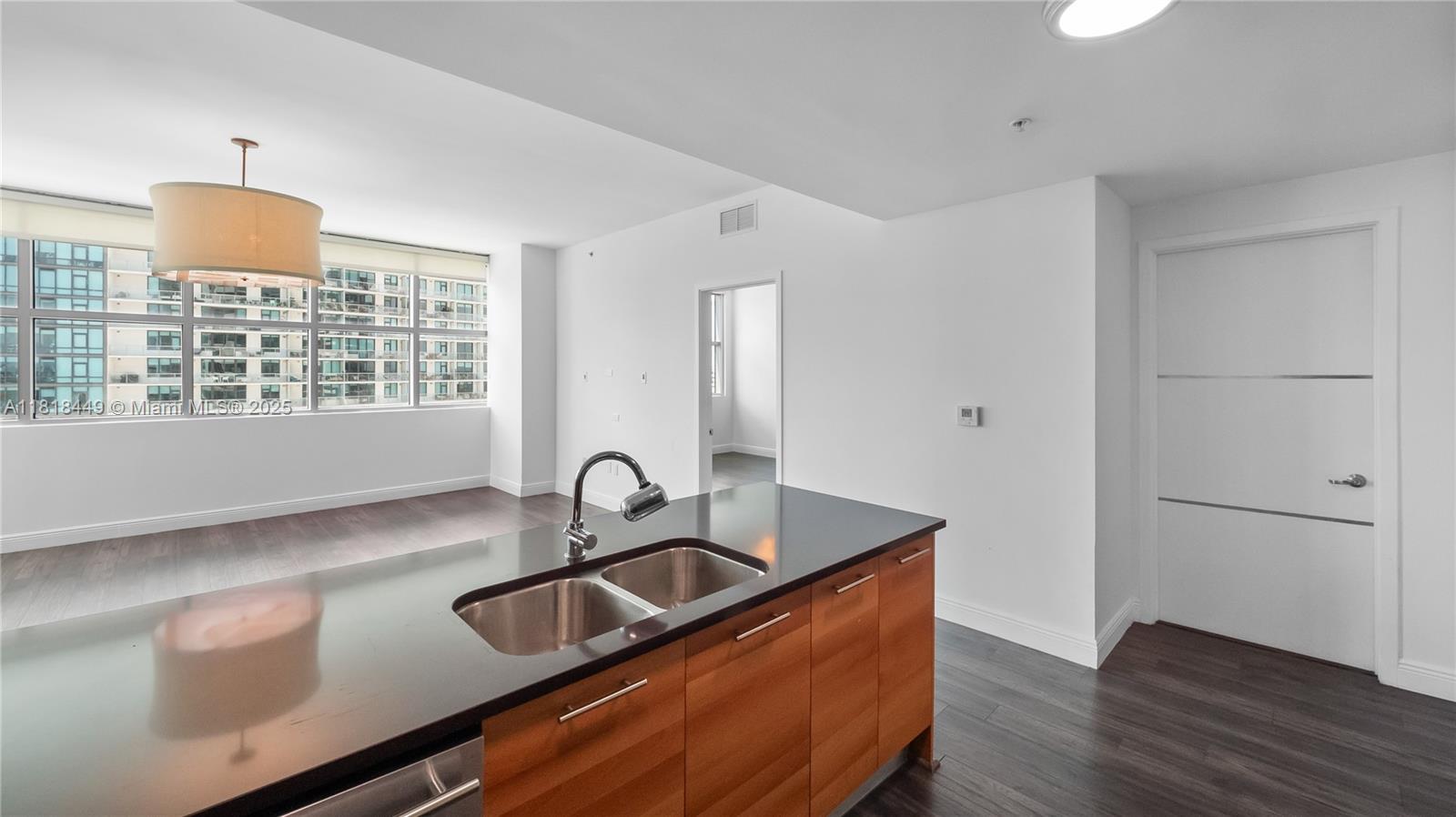 image Four Midtown11