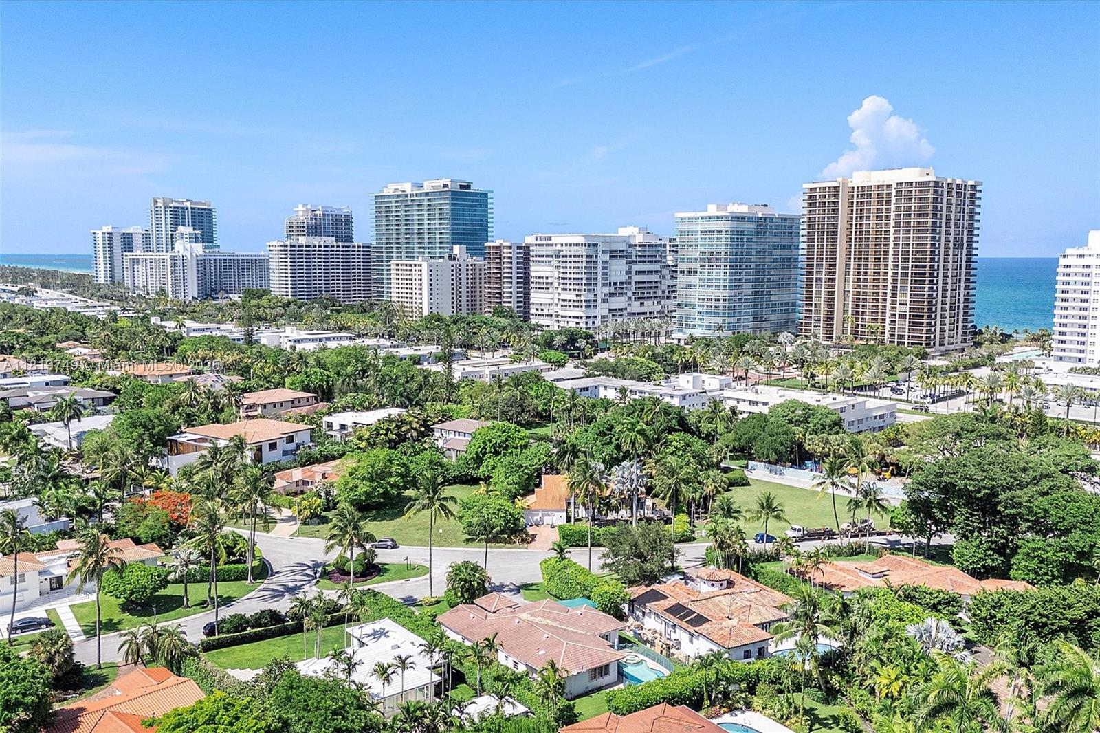 96 Bal Cross Dr Bal Harbour, FL 33154