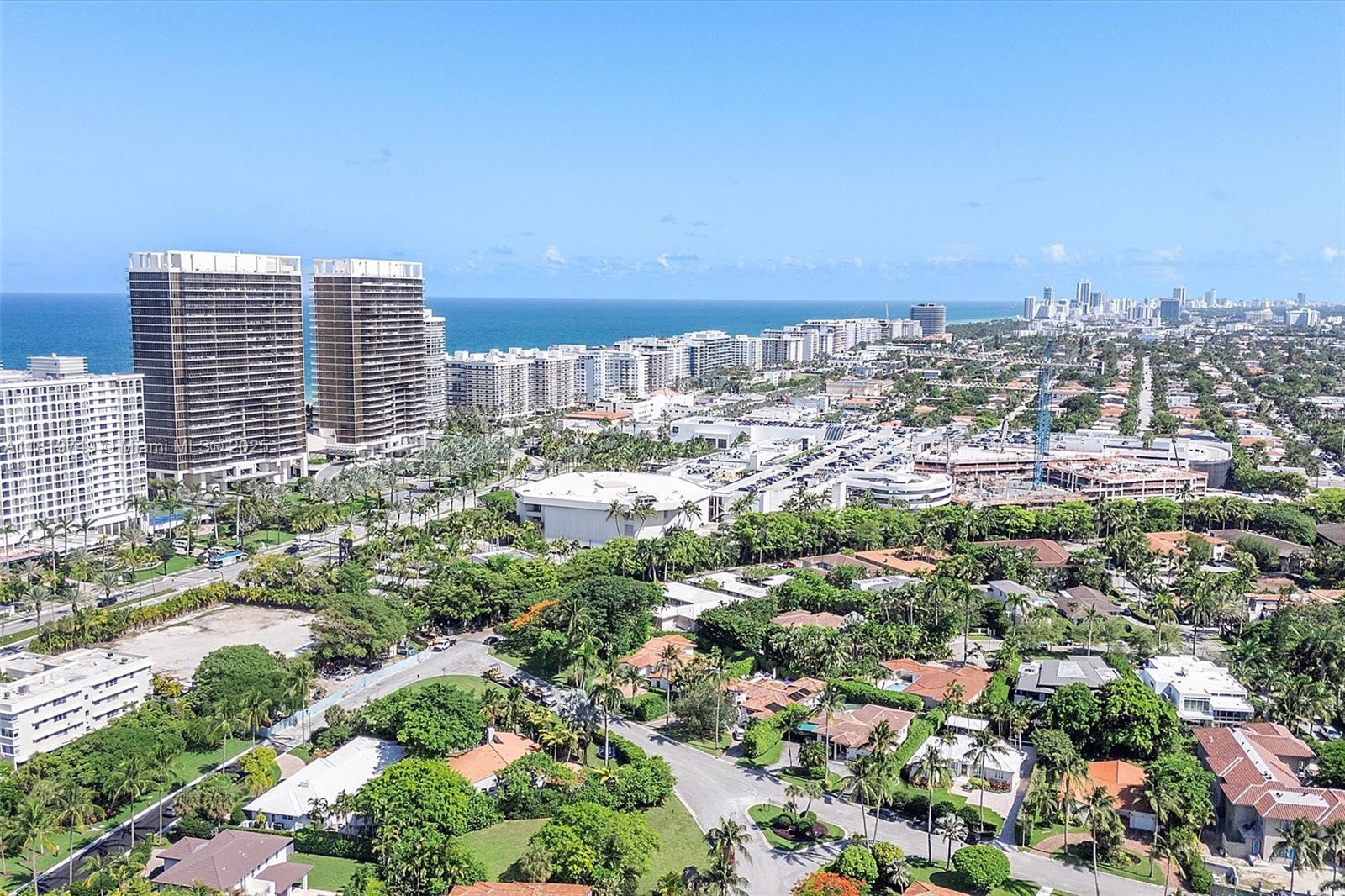 96 Bal Cross Dr Bal Harbour, FL 33154