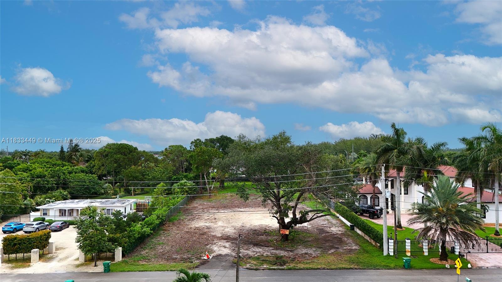 8241 SW 58th St Miami, FL 33143