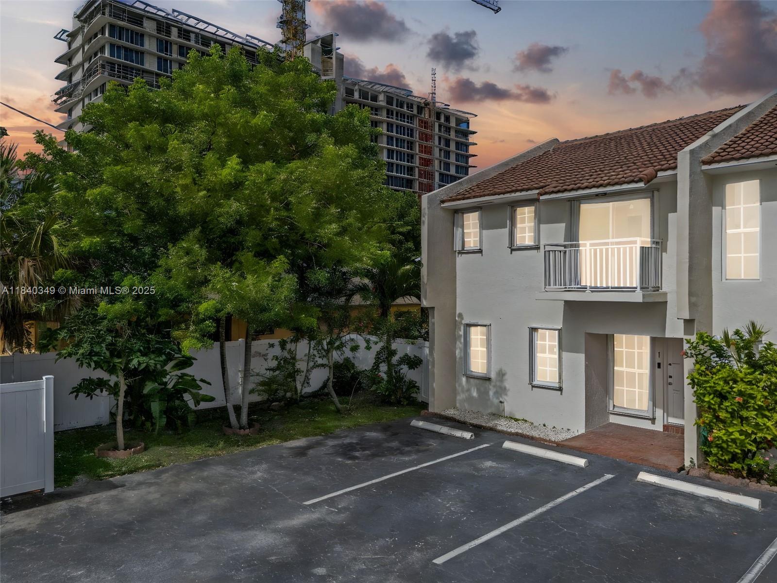 2050 NE 140th St #1,North Miami Beach, FL 33181