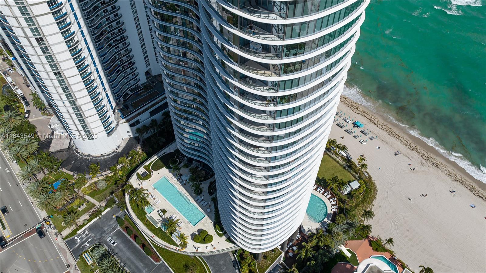 15701 Collins Ave #1004 Sunny Isles Beach, FL 33160